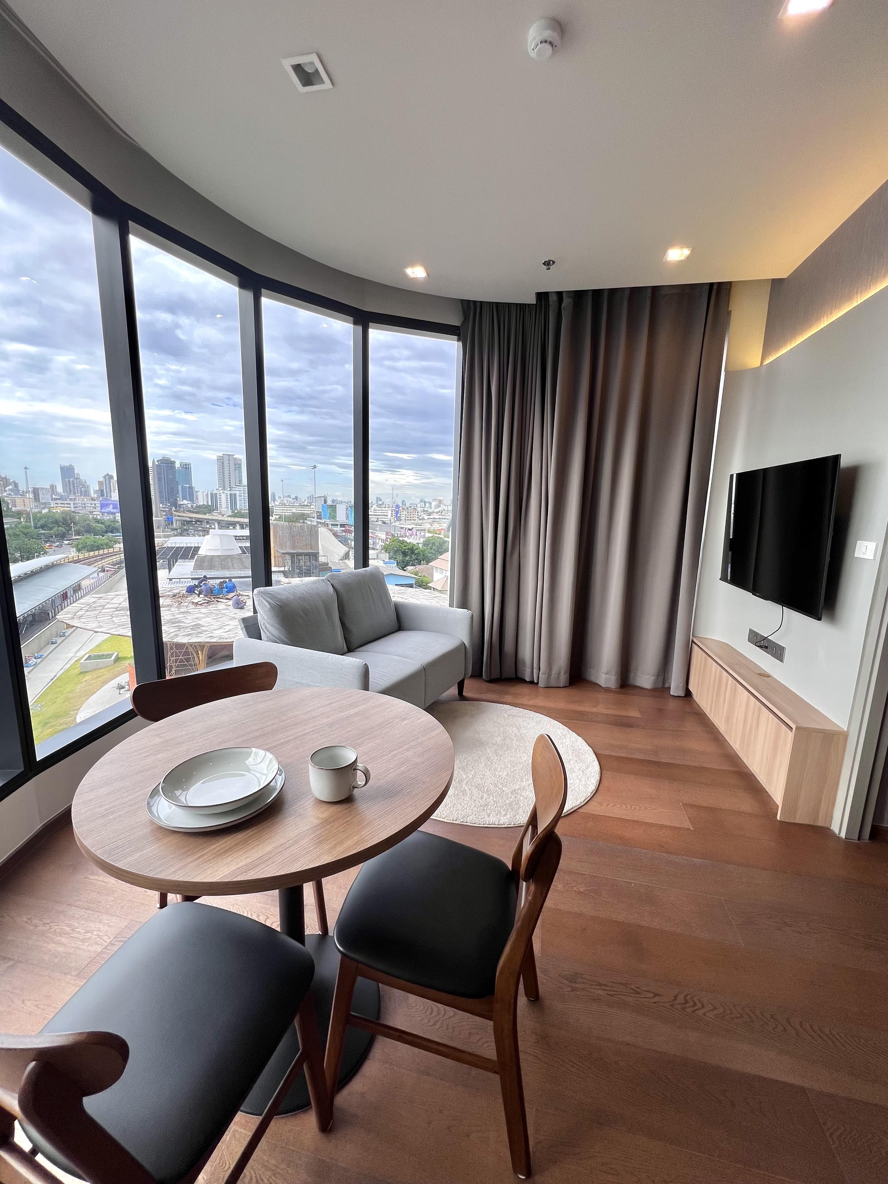 ✨🦄 Special offer 🦄✨ IDEO Q VICTORY 🚝 ใกล้ BTS Victory Monument เฟอร์ครบ จบในที่เดียว