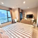 ✨🦄 Special offer 🦄✨ Life Asoke-Rama 9 🚝 ใกล้ MRT เฟอร์ครบ จบในที่เดียว