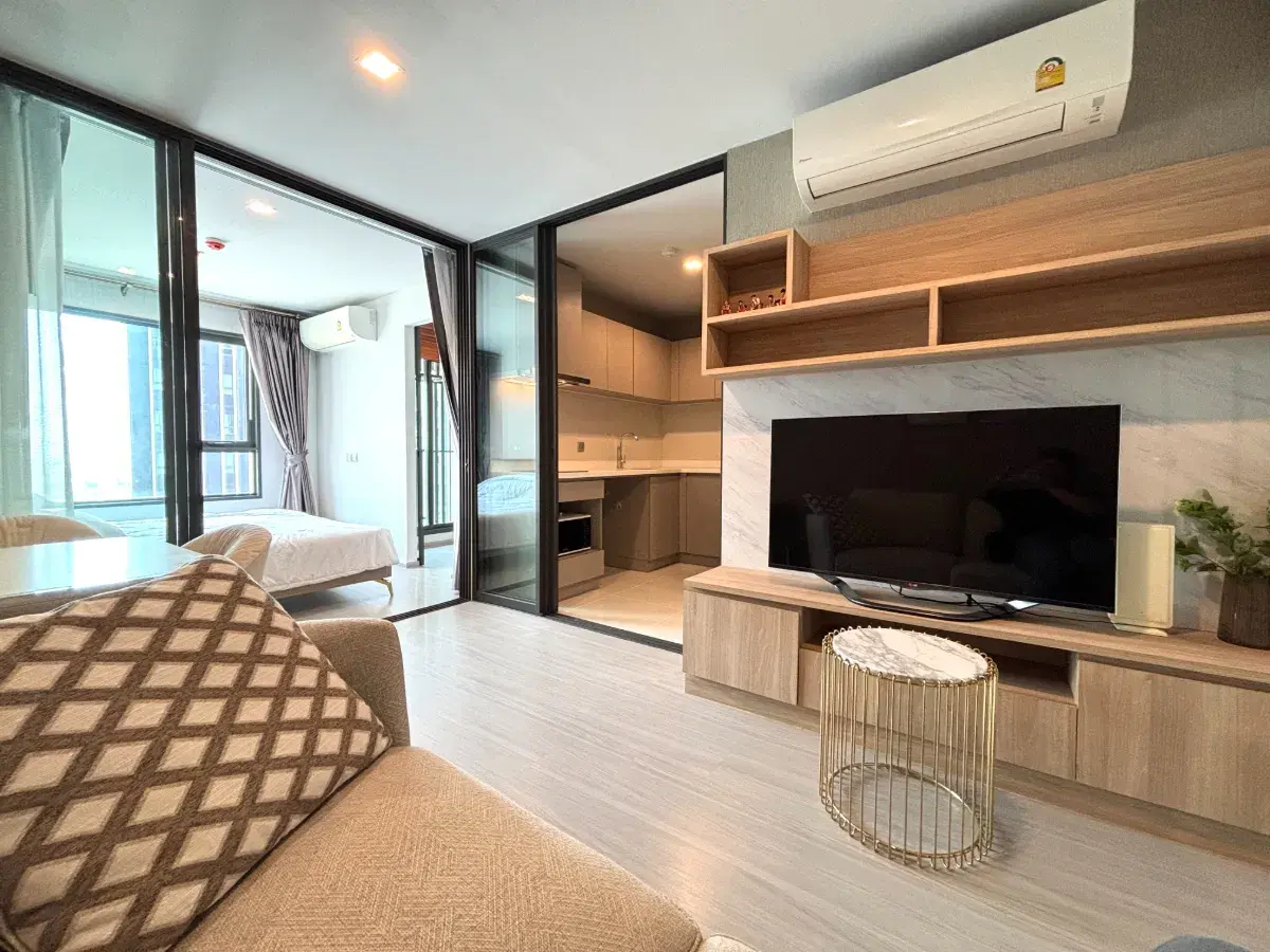 ✨🦄 Special offer 🦄✨Life Ladprao ใกล้ BTS สถานีห้าแยกลาดพร้าว ห้องสวยเฟอร์ครบจบในที่เดียว