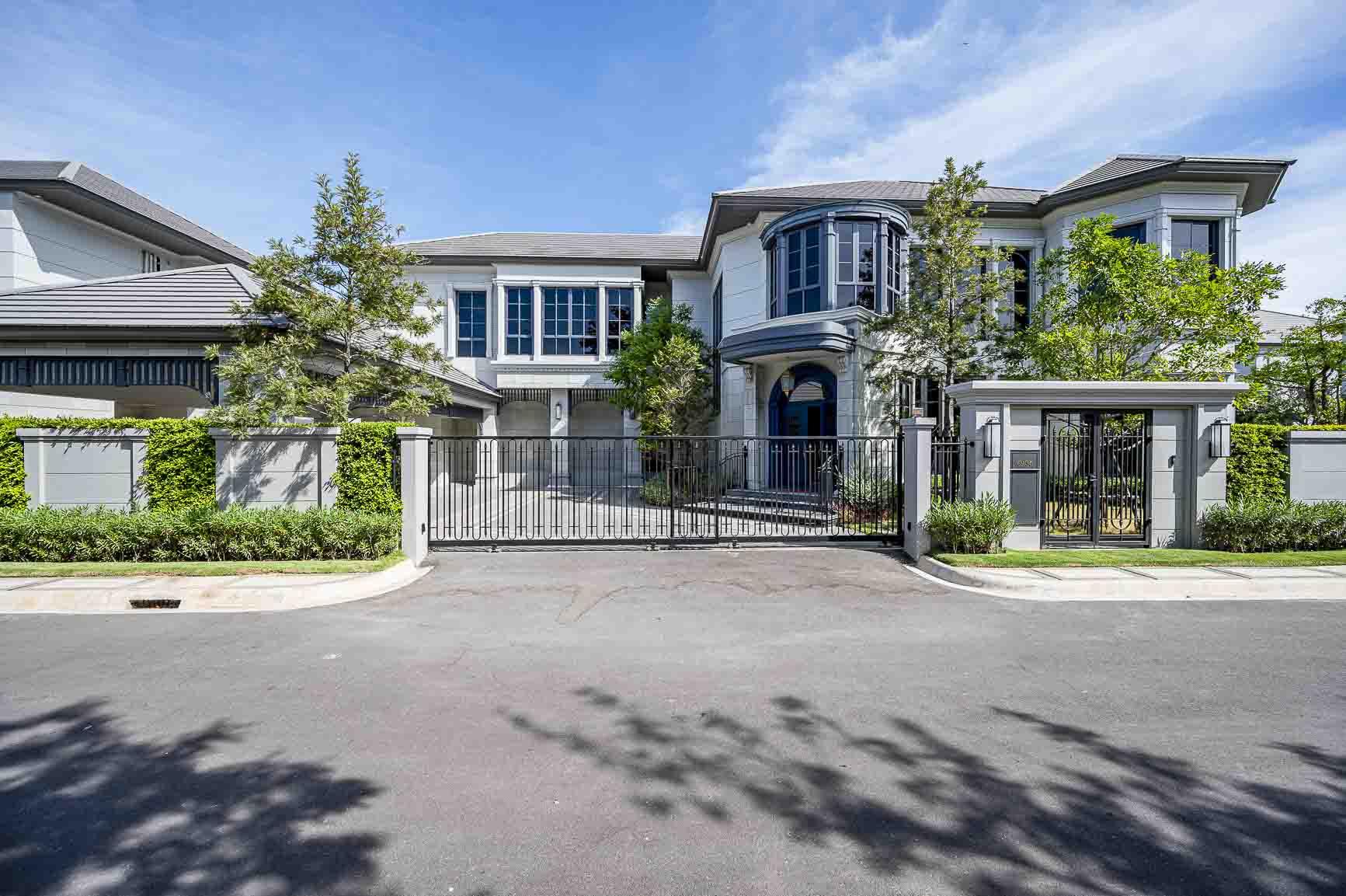 Narasiri Krungthep Kreetha