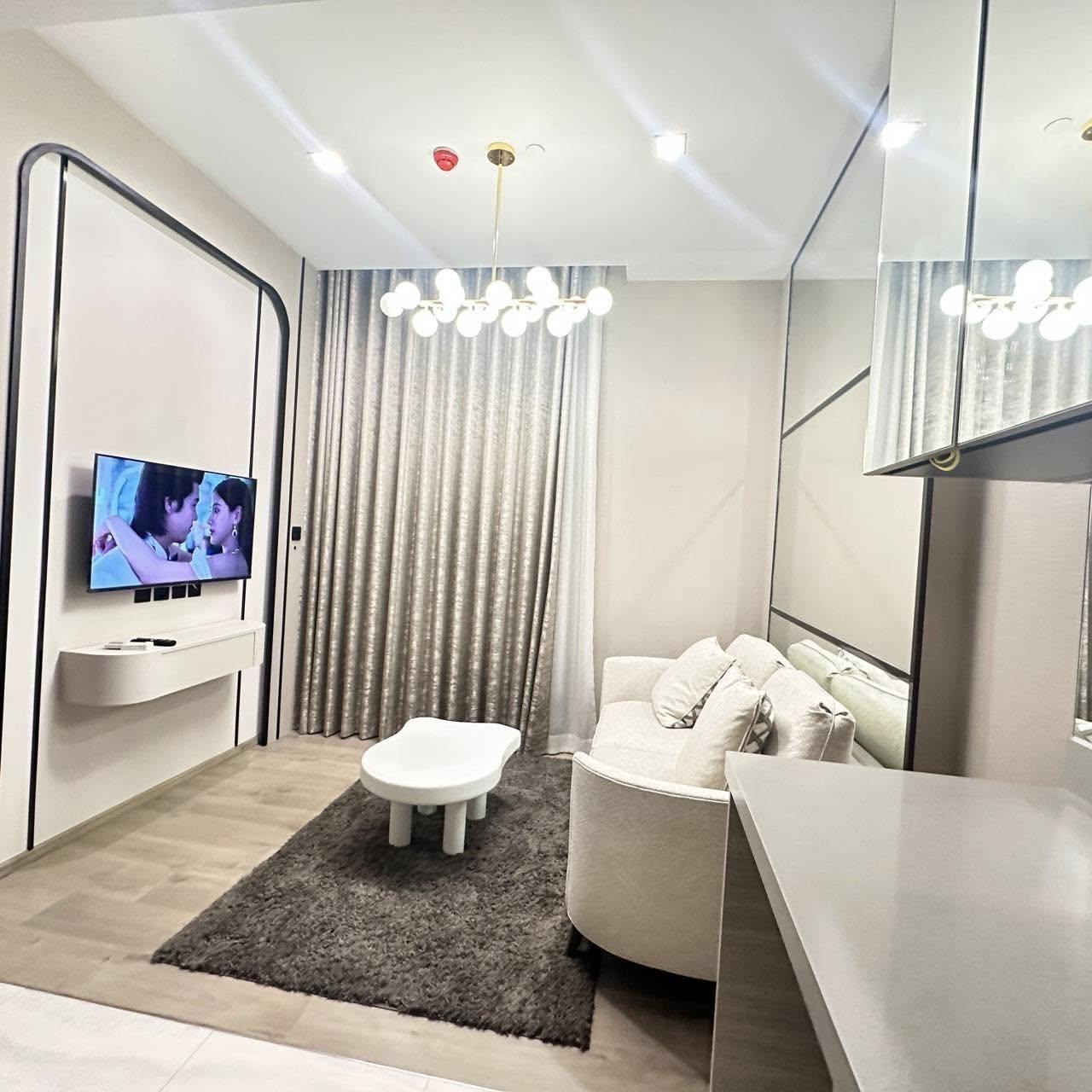 ✨🦄 Special offer 🦄✨ The Crest Park Residences 🚝 ใกล้ MRT เฟอร์ครบ จบในที่เดียว