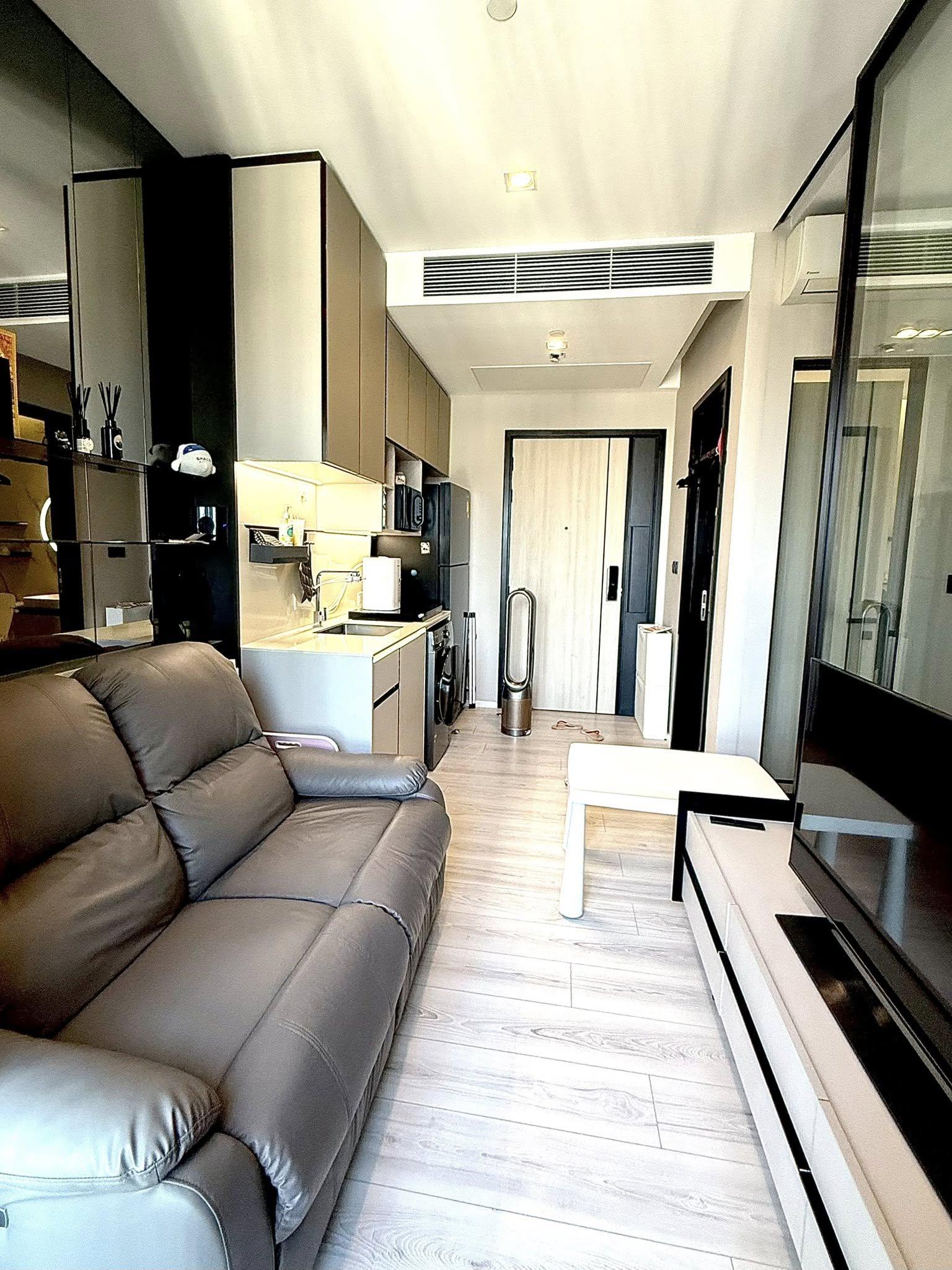 ✨🦄 Special offer 🦄✨The Room Phayathai ห้องสวย เฟอร์ครบจบในที่เดียว